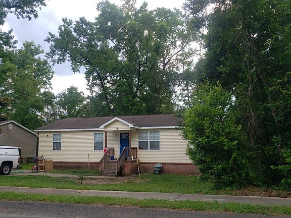 2nd image of 2418 Pontiac Dr