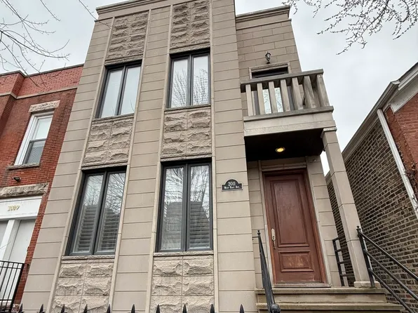 2011 W Race Ave, Chicago, IL 60612