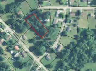 98 Hillview Dr #98, Cadiz, KY 42211