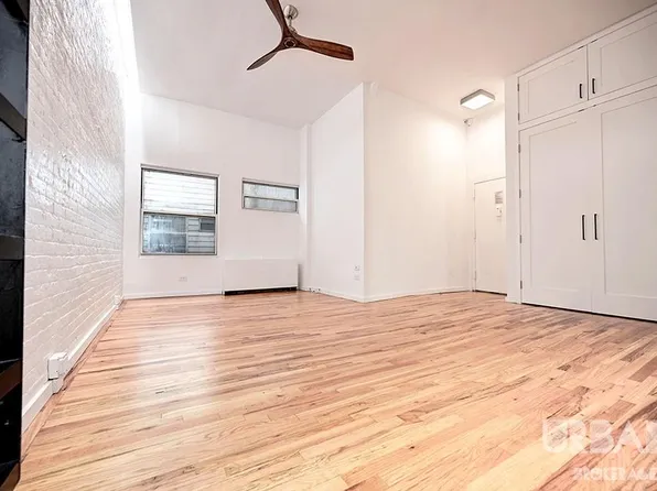 123 Bank Street image 5 of 7