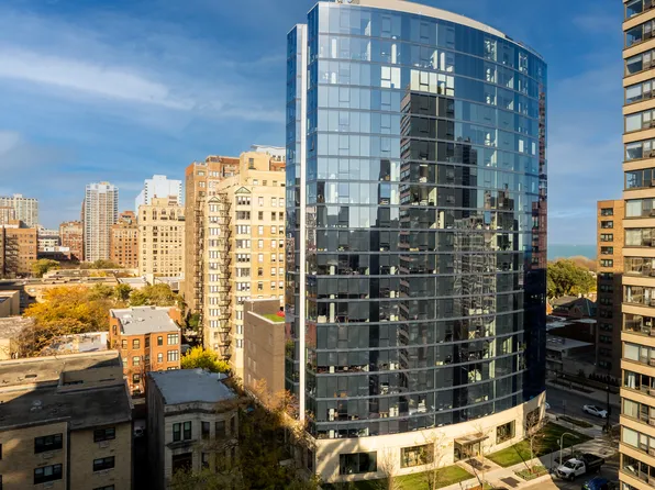 2950 North Sheridan, 2950 N Sheridan Rd #502, Chicago, IL 60657