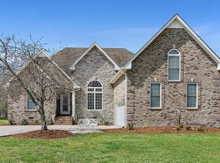 3010 Hollow Field Ln, Greenbrier, TN 37073