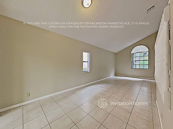 5th image of 10441 NW 12th Ct
