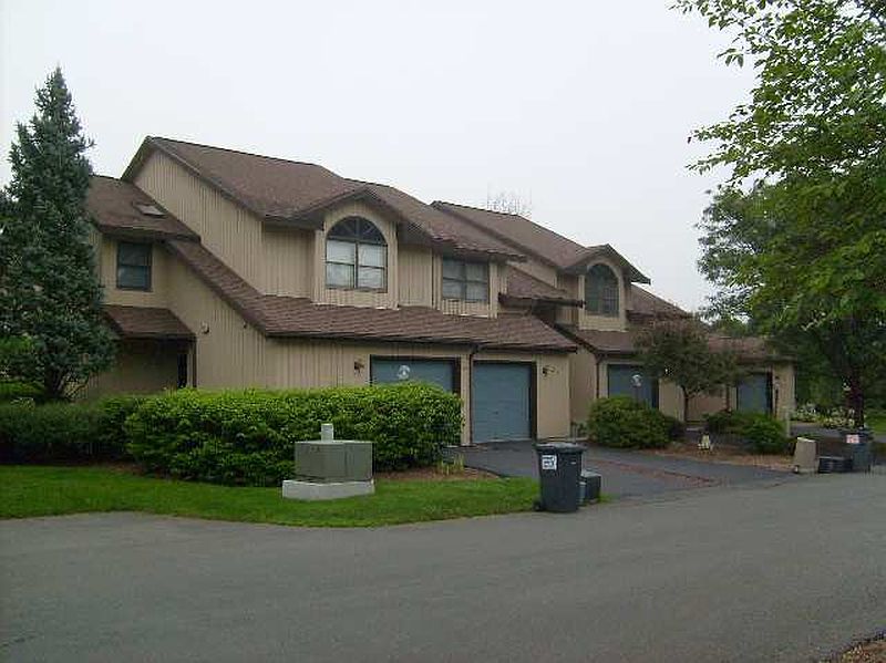 2nd image of 57 HARVARD Road
