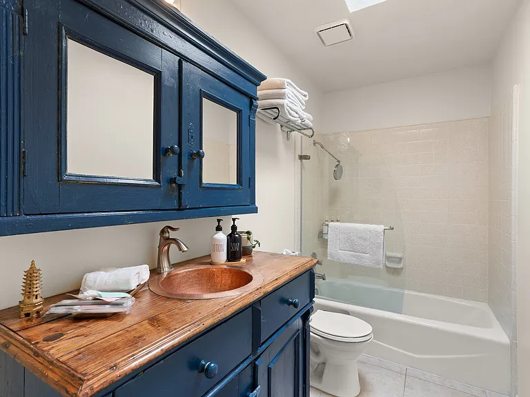 2917 Plaza Blanca — Photo 10