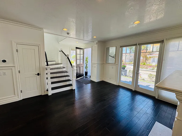 200 Sapphire Ave #200 — Photo 7