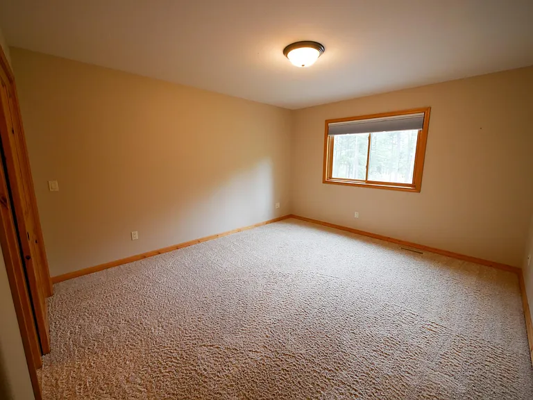 1917 Racquet Ct — Photo 17