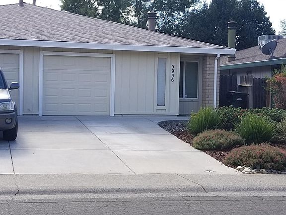 4th image of 5936 Bourbon Dr