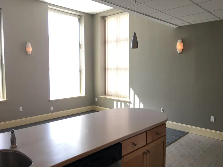 40 Hanover St #40 — Photo 20