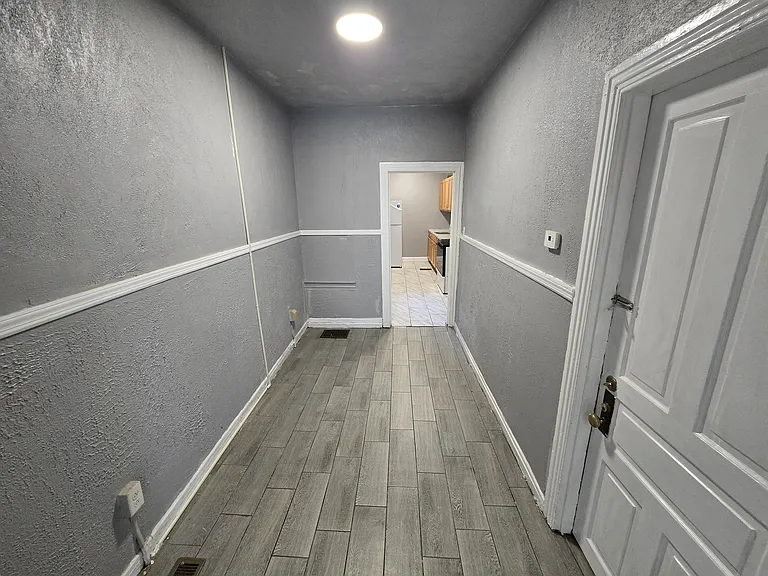 411 Cedar St — Photo 4