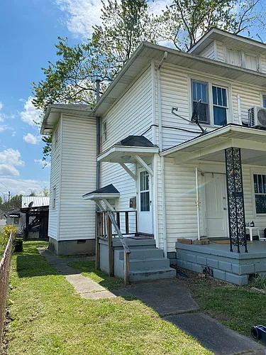 1310 Cypress St Photo 1