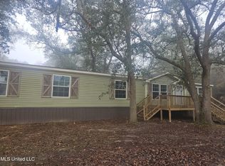 17209 Red Top Ln, Moss Point, MS 39562
