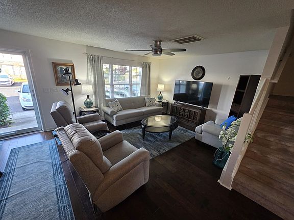 2nd image of 816 Wilshire Ln. #816