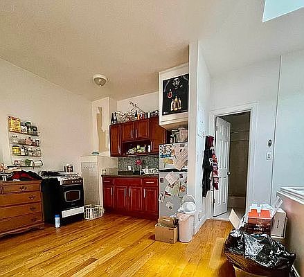 5th image of 266 Mac Dougal St #1C