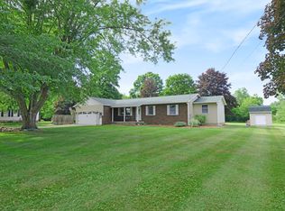 9518 Stanley Rd, Flushing, MI 48433