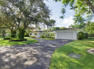 7240 SW 129th St, Pinecrest, FL 33156