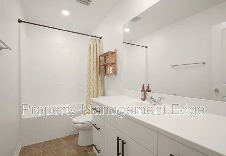 30205 Chamonix Cir — Photo 8