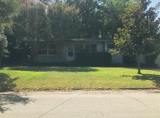 707 Van Horn Dr, Irving, TX 75060