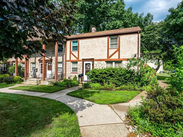 138 Newman St, Metuchen, NJ 08840