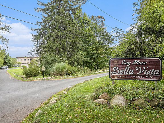 2nd image of 394 Summit Dr