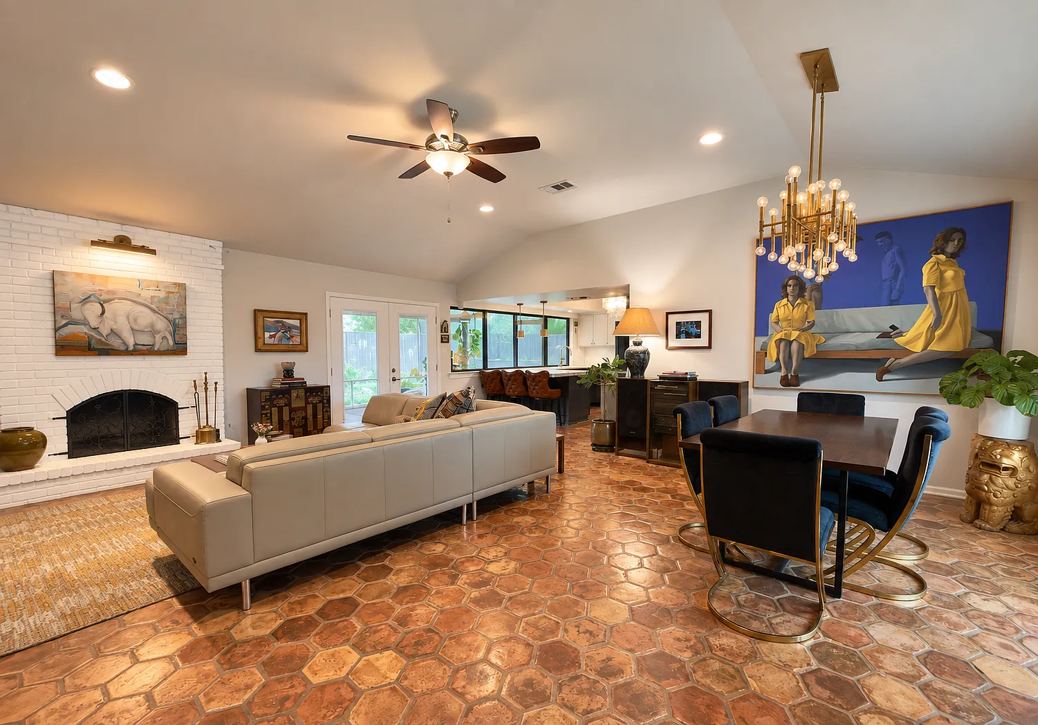3 bed, 1564 sqft, $2,150 — Photo 1