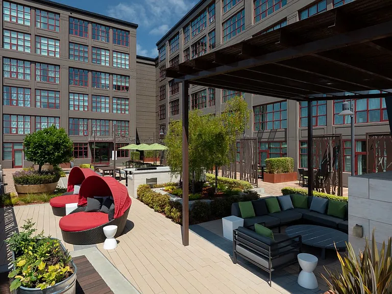 Aqua Via Apartments — Photo 11