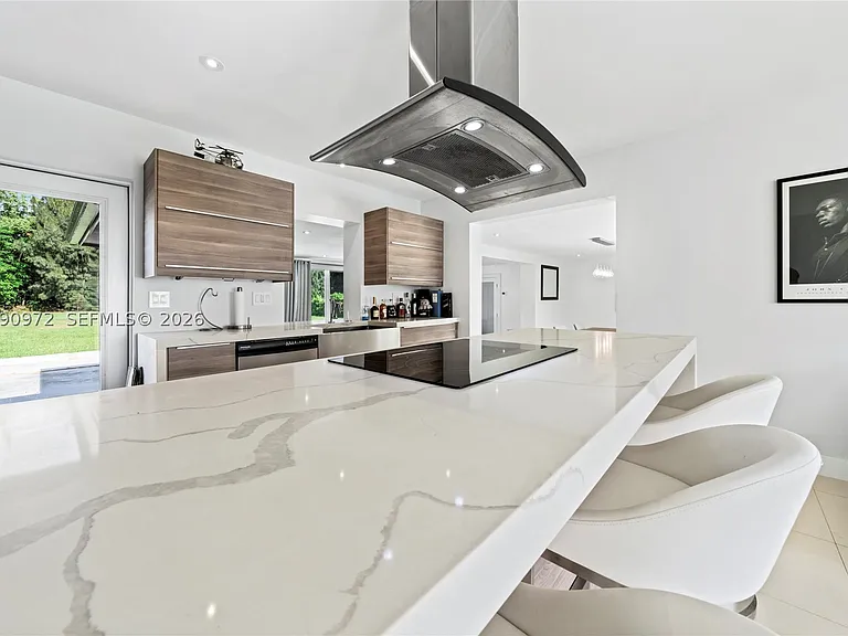 217 E Acre Dr — Photo 11