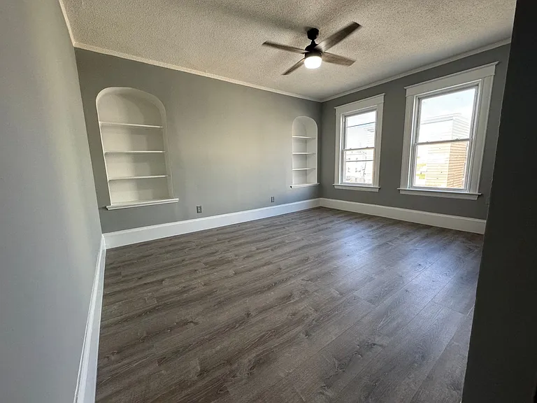 204 Ash St #3B — Photo 8