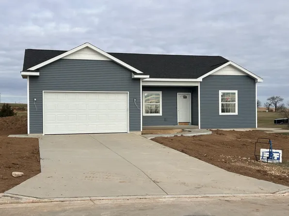 103 Langdon Cir, Cambria, WI 53923