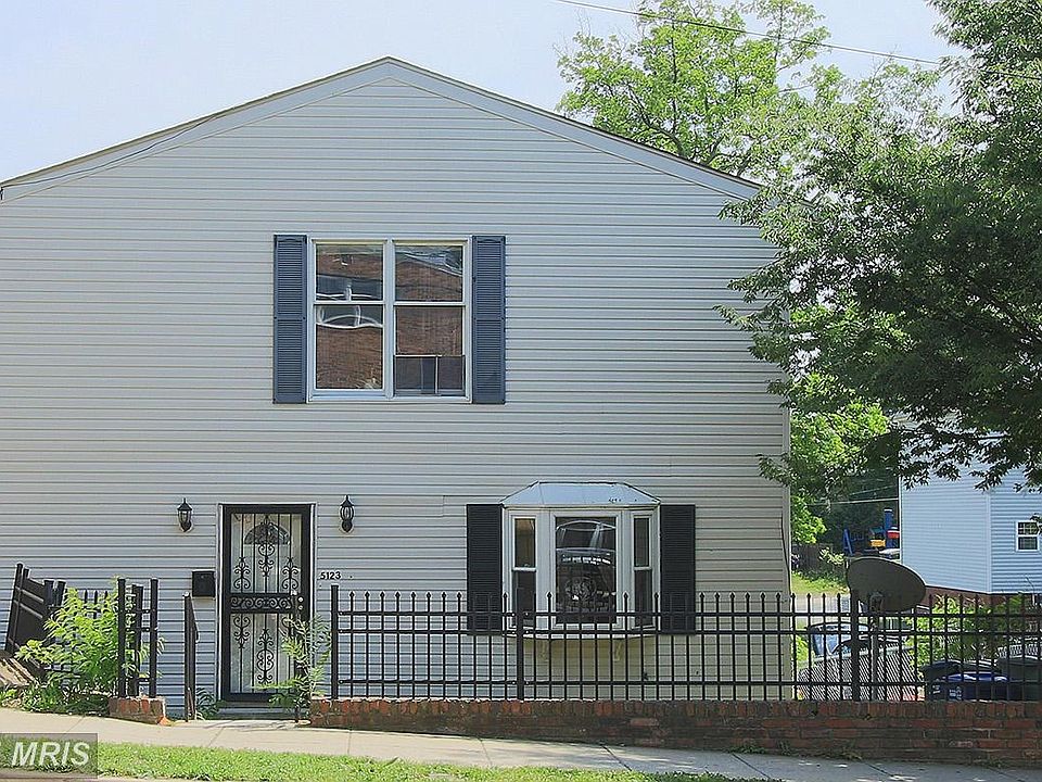 Exterior (Front)