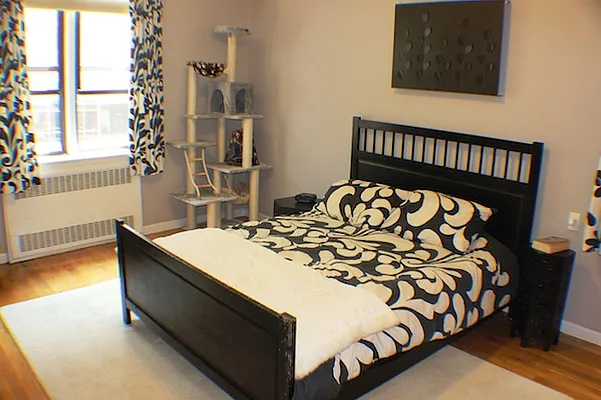 Sold by Chintan Trivedi | media 6