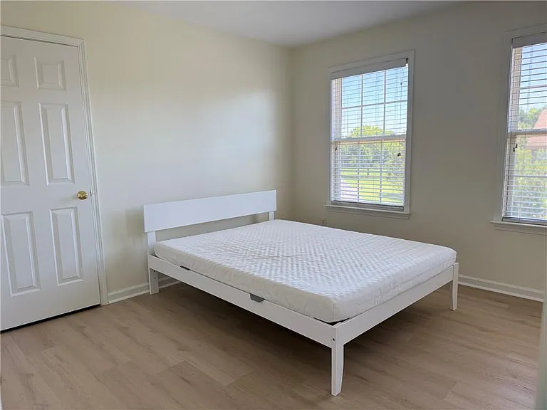 7985 Cavendish Pl — Photo 23
