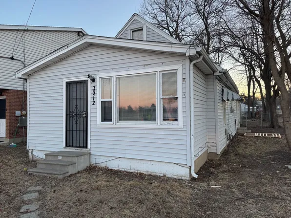 3912 N New York Ave, Peoria, IL 61614