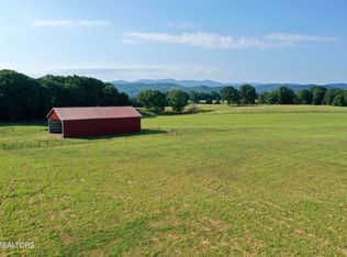 Fairview Rd, Tellico Plains, TN 37385