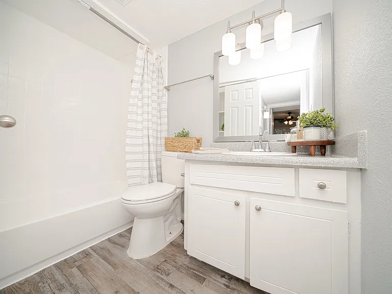 Cantera Apartment Homes — Photo 8