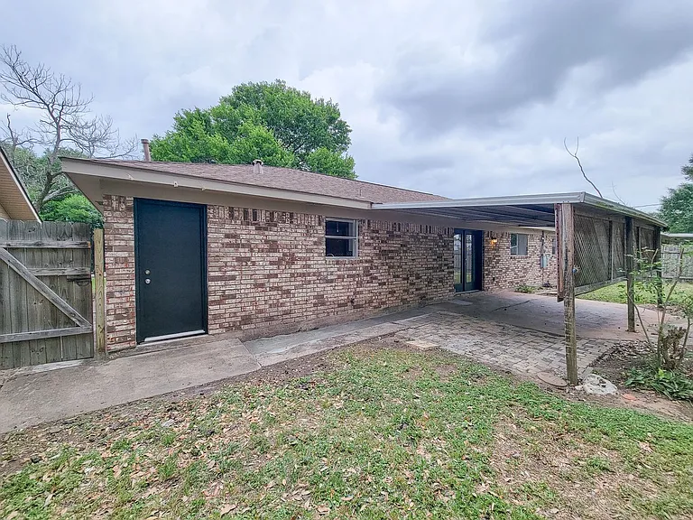 1803 Cypress Dr — Photo 37