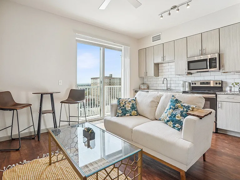Civic Lofts — Photo 10
