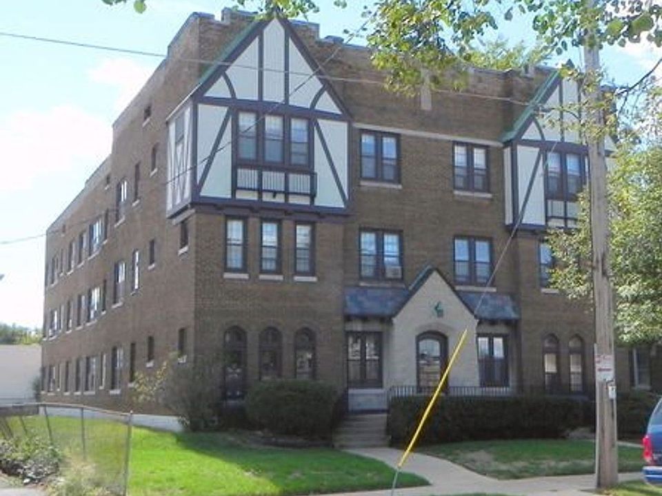 2nd image of 309 Arlington St APT 105