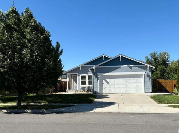 7851 Tulear St, Reno, NV 89506