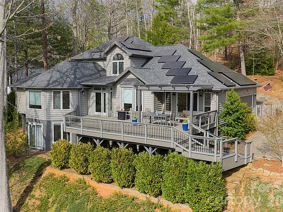 3rd image of 168 Skyview Cir