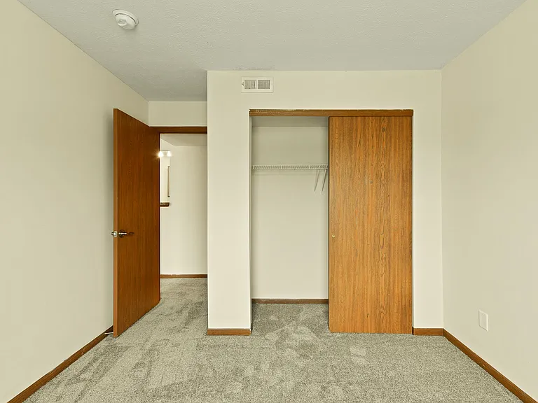 Waterford Pointe — Photo 34