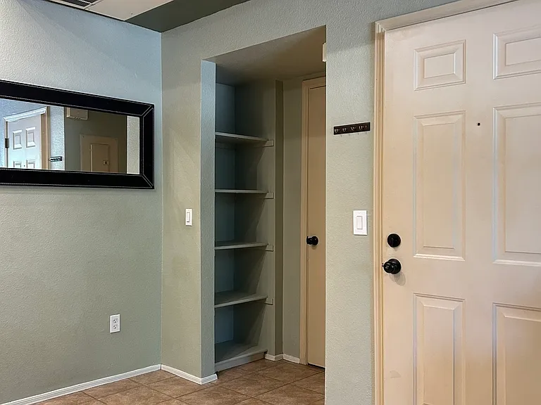 1185 W University Ave #233 — Photo 5