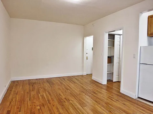 Rented by Brown Harris Stevens | media 18