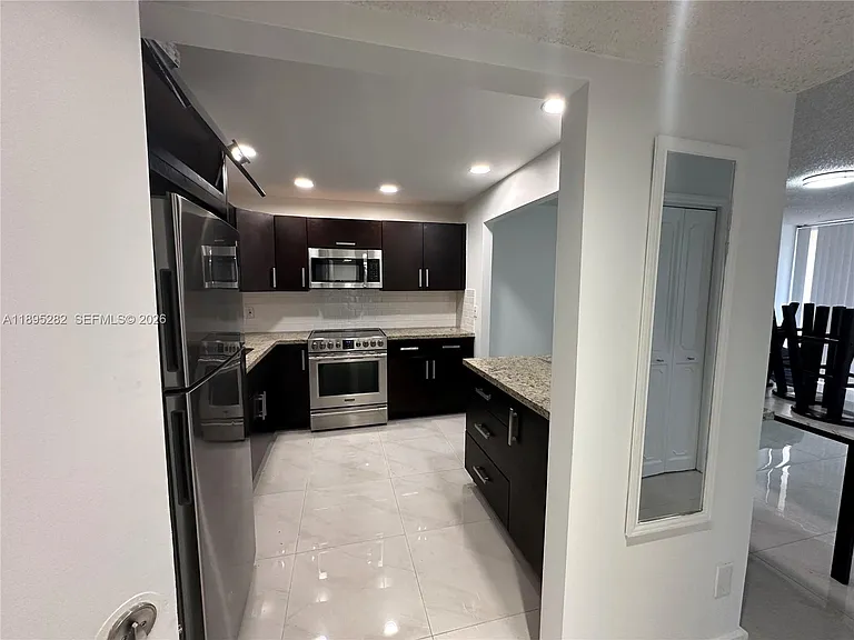 7051 Environ Blvd #431 — Photo 16