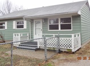 115 Denver St, Lincoln, IL 62656