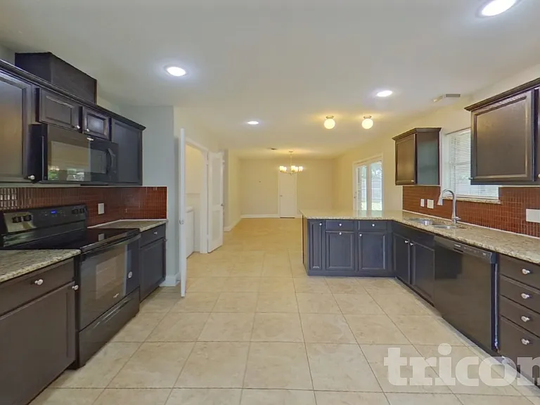 5636 Wimbleton Way — Photo 5
