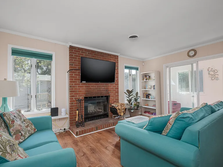 4327 S Hammerhead Dr — Photo 9