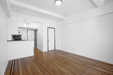 208 West 23rd Street, #714