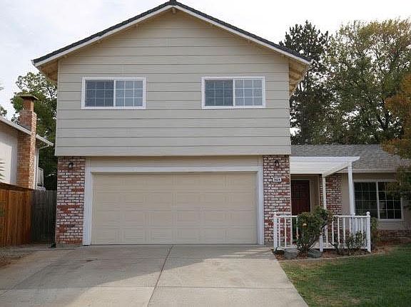 2nd image of 7024 Yarrow Way