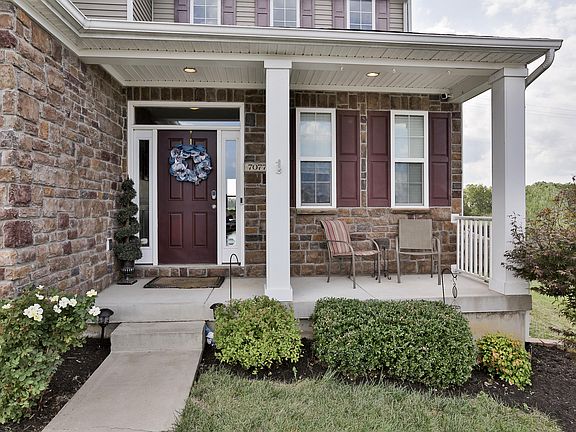 2nd image of 7077 Shadywood Ct